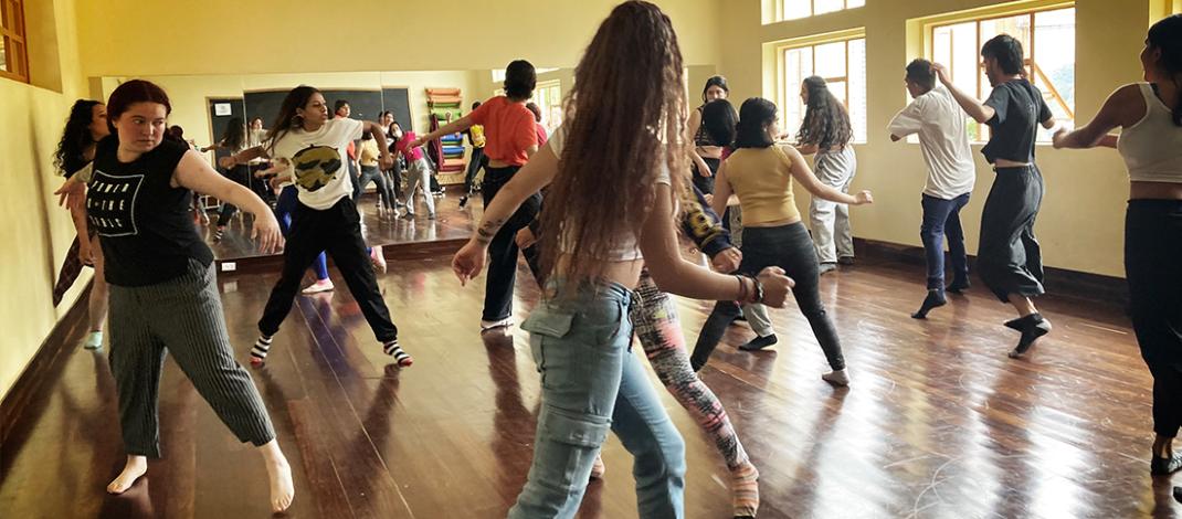 Taller en la casona de la danza