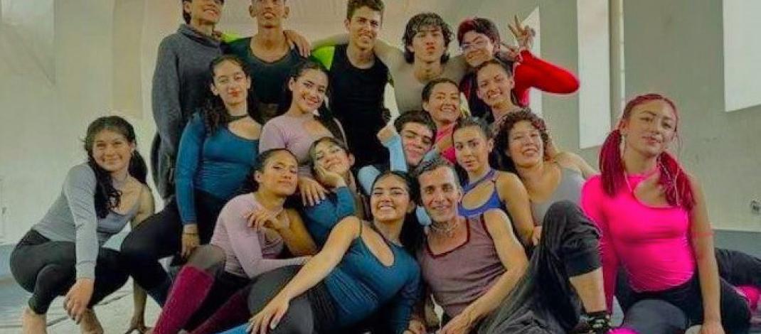 Asistentes a taller en La Casona de la Danza