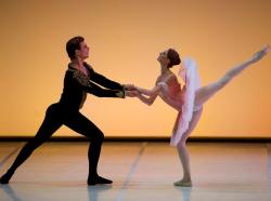 Ballet Oskana, foto de Juan Santacruz