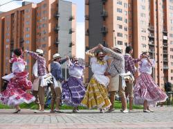 Danza en la Ciudad - El Ensueño, foto de Mathew Valbuena