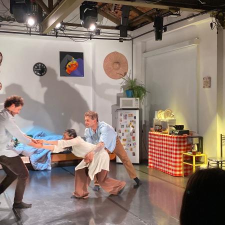 bailarines en escena